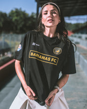 Cargar imagen en el visor de la galería, Playera Unisex Oversize Fútbol - Baxu - BANANAS FC (La People´s League 24-25) - Bananas Flow - Negro