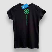 Cargar imagen en el visor de la galería, Blusa Dama Futbol - Show Football - Negro con Verde