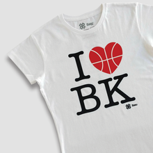 Cargar imagen en el visor de la galería, Blusa Dama Basquetbol - I love Basketball - Blanca
